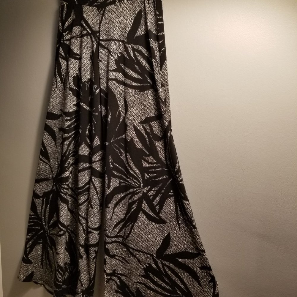 Ladies Pants/Wide Legs